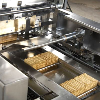 Elliptical Biscuit Packing Machine 3Phase X Fold Type Packing Machine