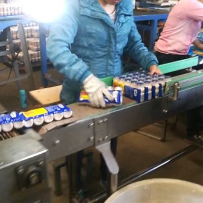 380V Grouping Automatic Screw Feeder Machine Collective Milk Packaging Line